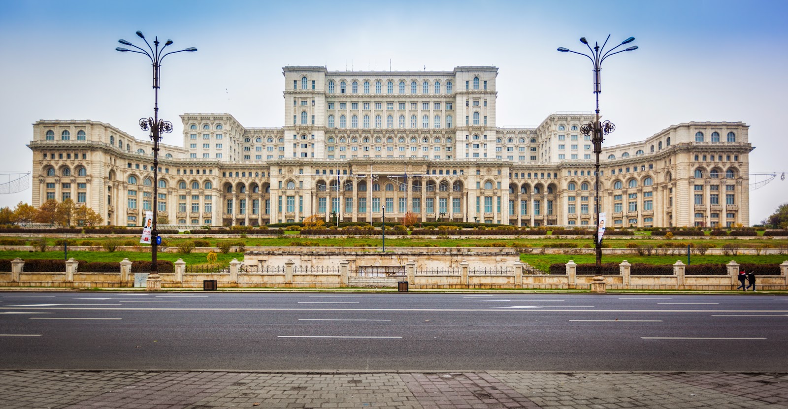 palace-of-the-parliament-bucharest